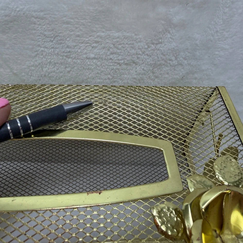 VTG‎ Gold Tone Mesh Tissue Box Cover Holder Hollywood Regency Rose Floral Metal